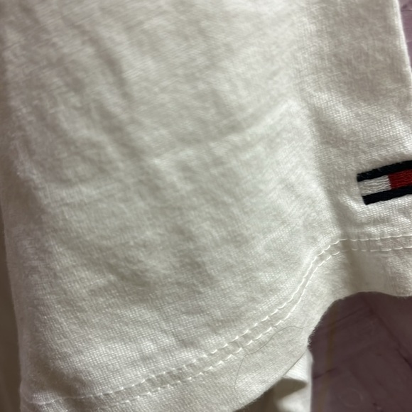 Tommy Hilfiger T-shirt size large men’s white navy blue red 100% percent cotton - Picture 4 of 5